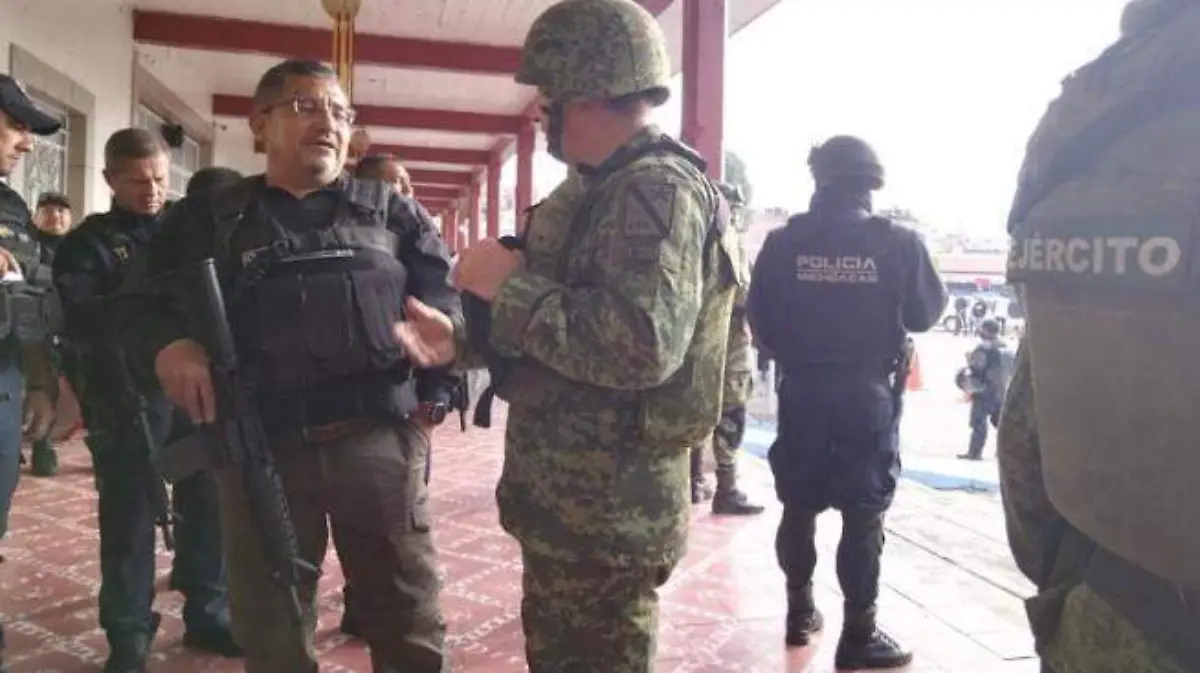 Ejercito en Parangaricutiro